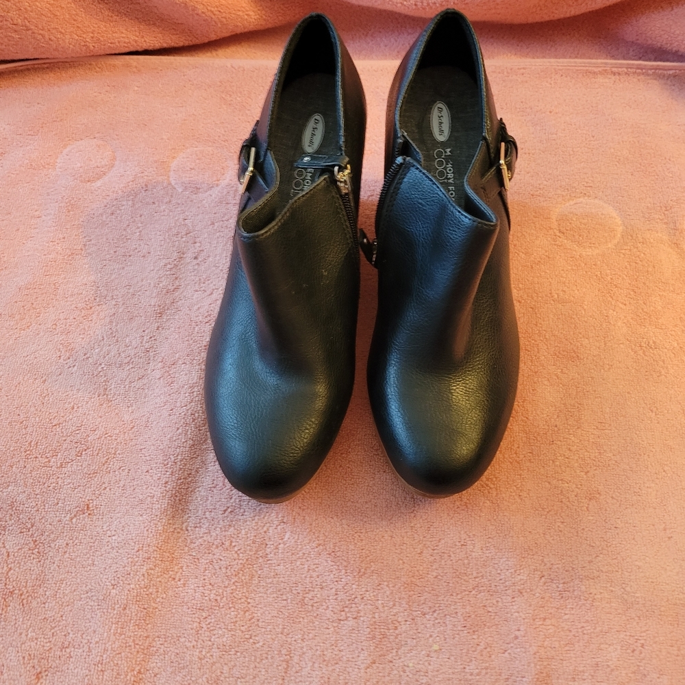 Womens shoes